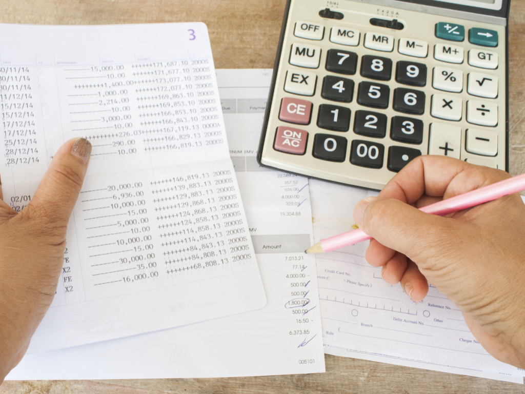 13 Strategies to Manage Your Household Budget Wisely